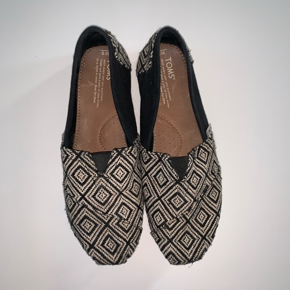 Toms Shoes - TOMS Slip Ons